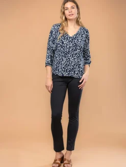 Blouse imprimé feuillage col V