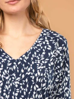Blouse imprimé feuillage col V
