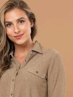 Chemise maille brodée bas noué