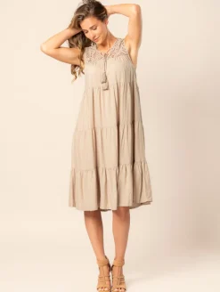 Robe volants macramé