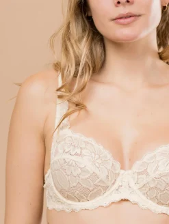 Soutien-gorge dentelle grandes fleurs