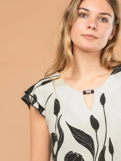 Top imprimé fleuri col bijou