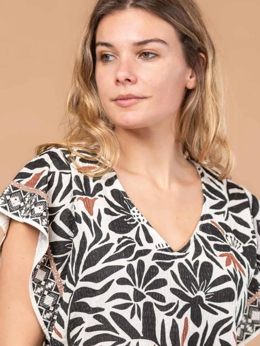 Top maille crépon fleurs strass